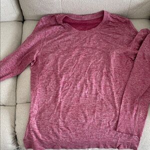 Lululemon long sleeve swiftly size 6